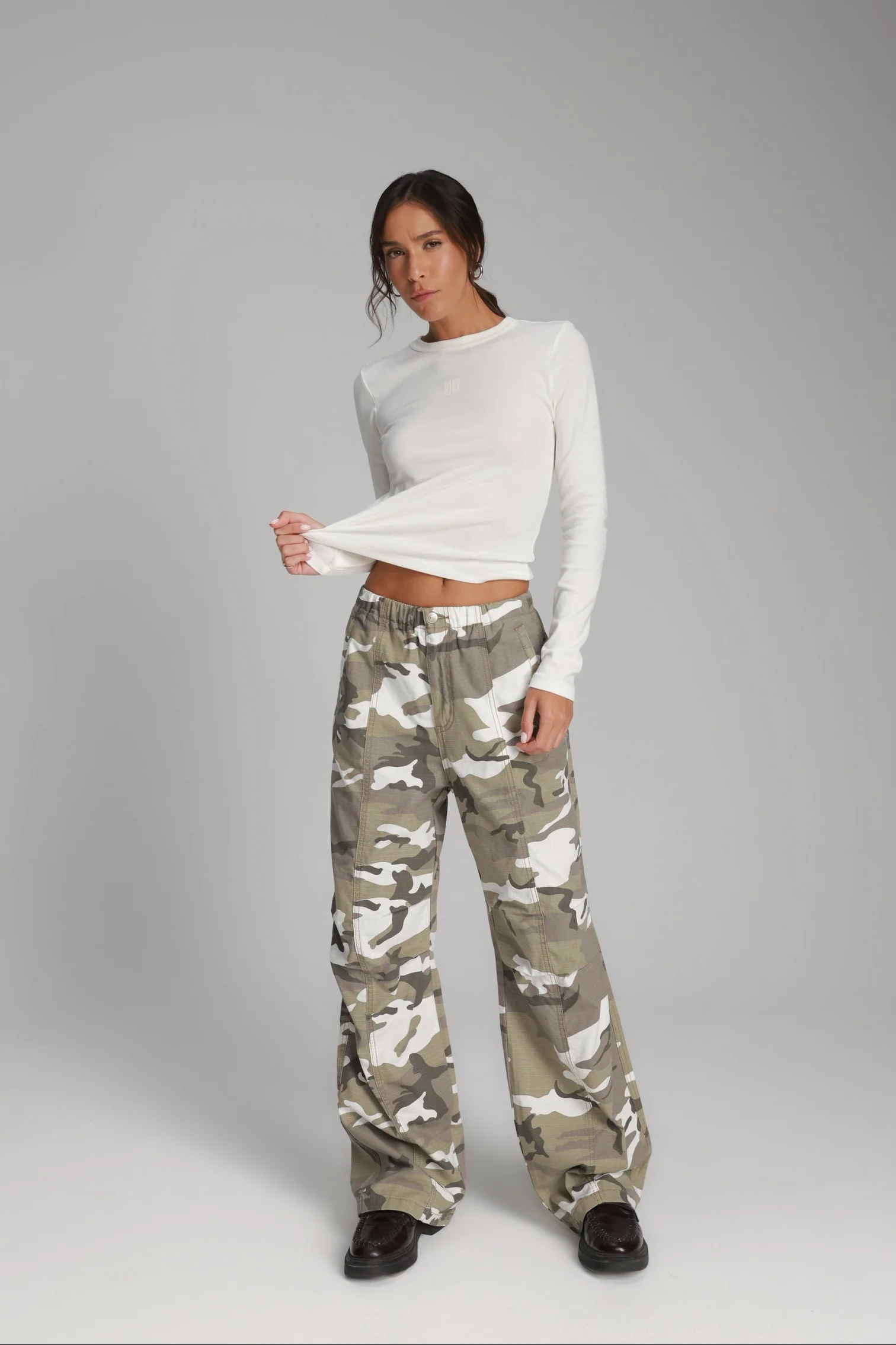 מכנסי אמיליה חאקי - Image 10